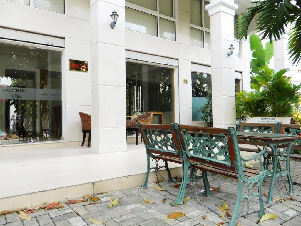 Edenpark & Service Hotel Ho Chi Minh City